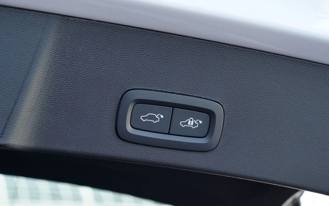 Volvo XC 40 cena 229900 przebieg: 5850, rok produkcji 2023 z Lubniewice małe 436
